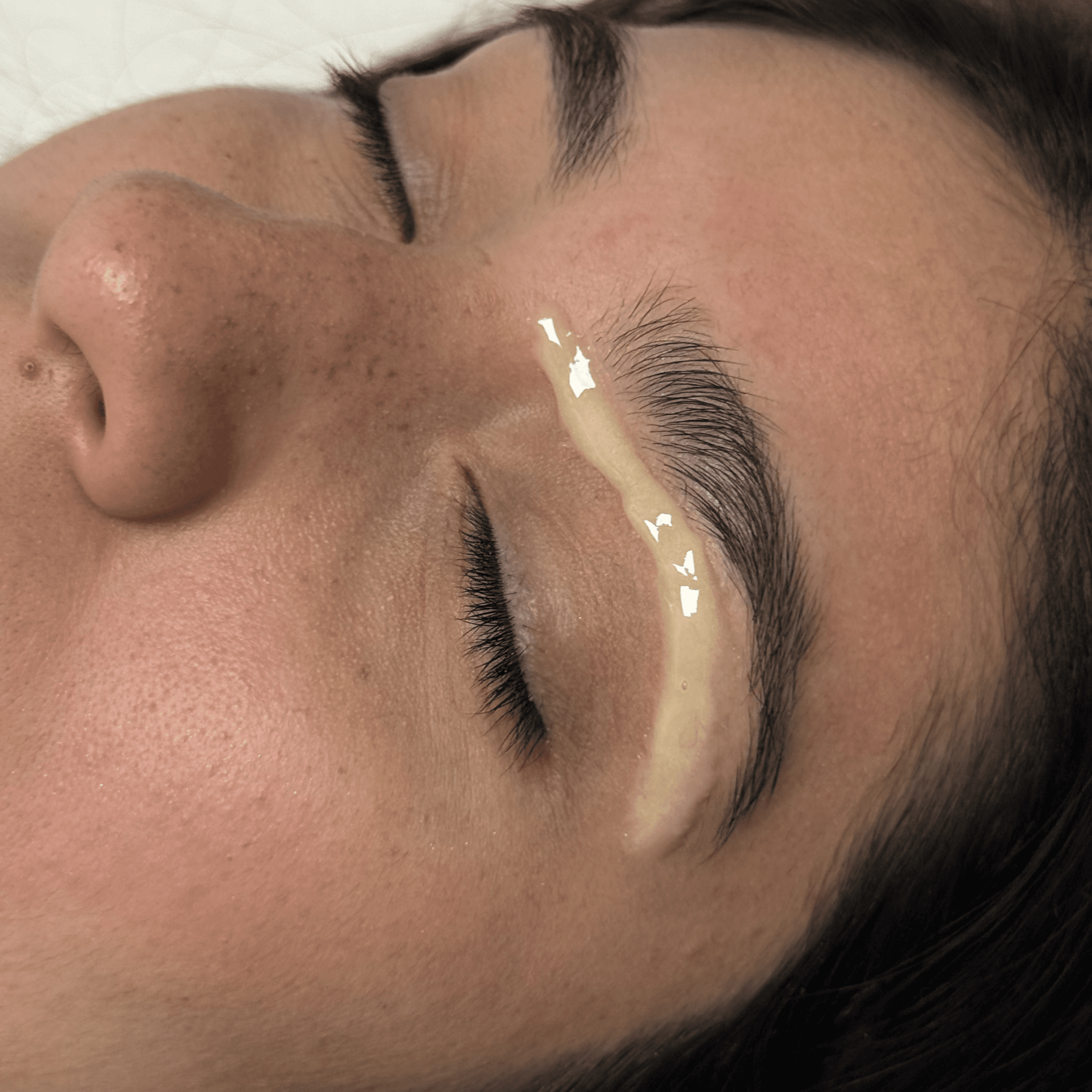 Eyebrow Sugaring - Brow Clean Up service