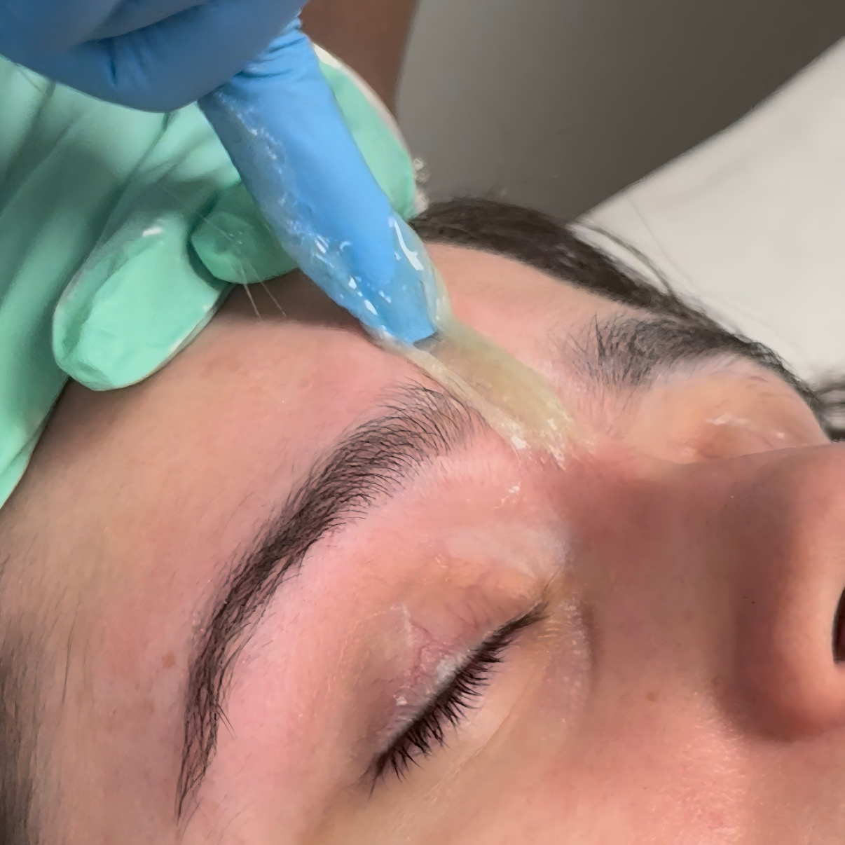 Between-Brows Sugaring service